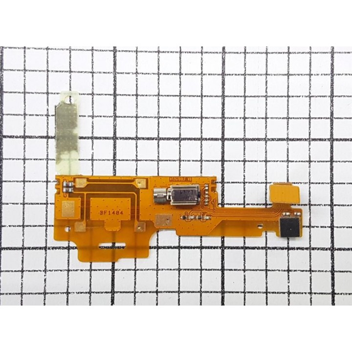 Нижний шлейф Huawei Ascend G700